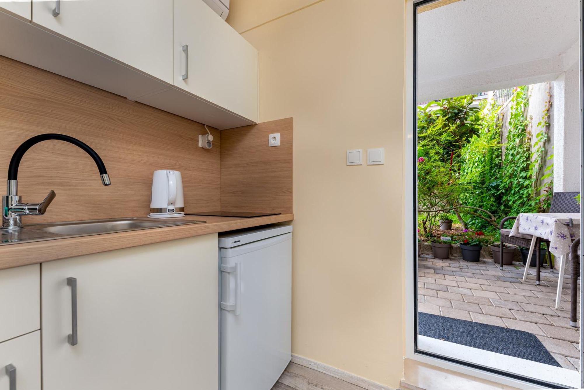 Apartments Gisela Makarska Zimmer foto