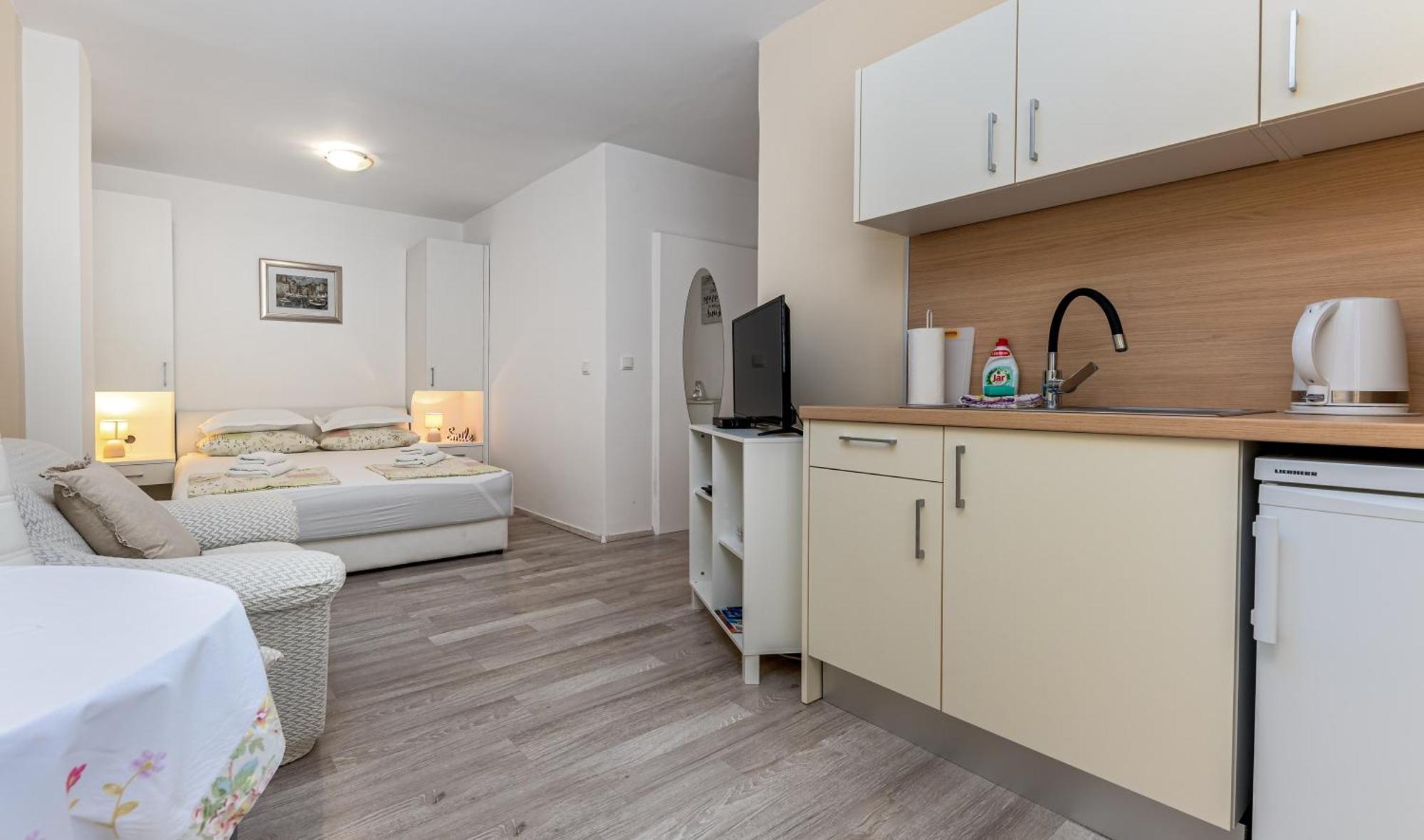 Apartments Gisela Makarska Zimmer foto