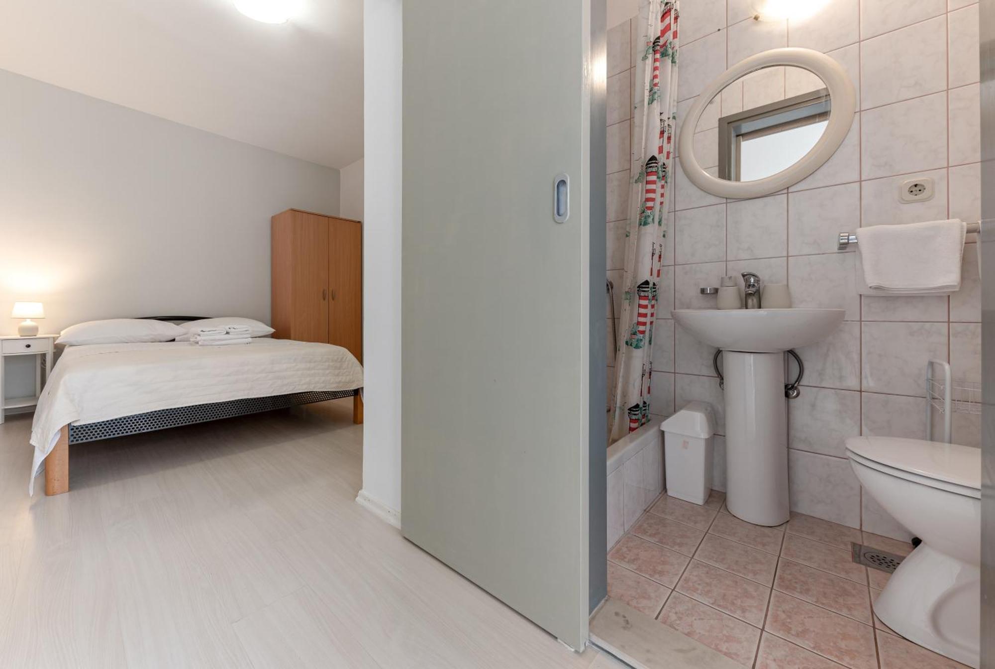Apartments Gisela Makarska Zimmer foto