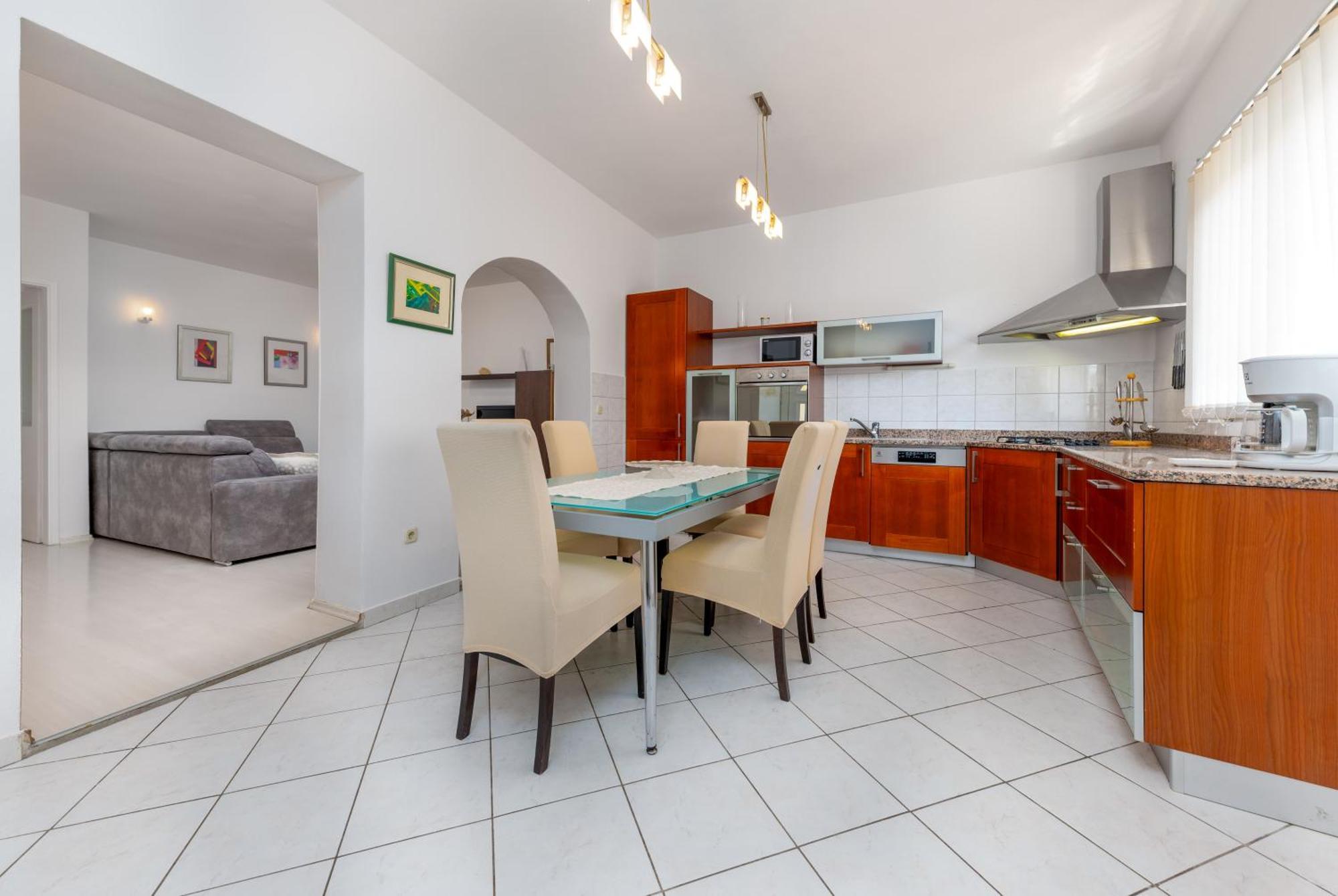 Apartments Gisela Makarska Zimmer foto